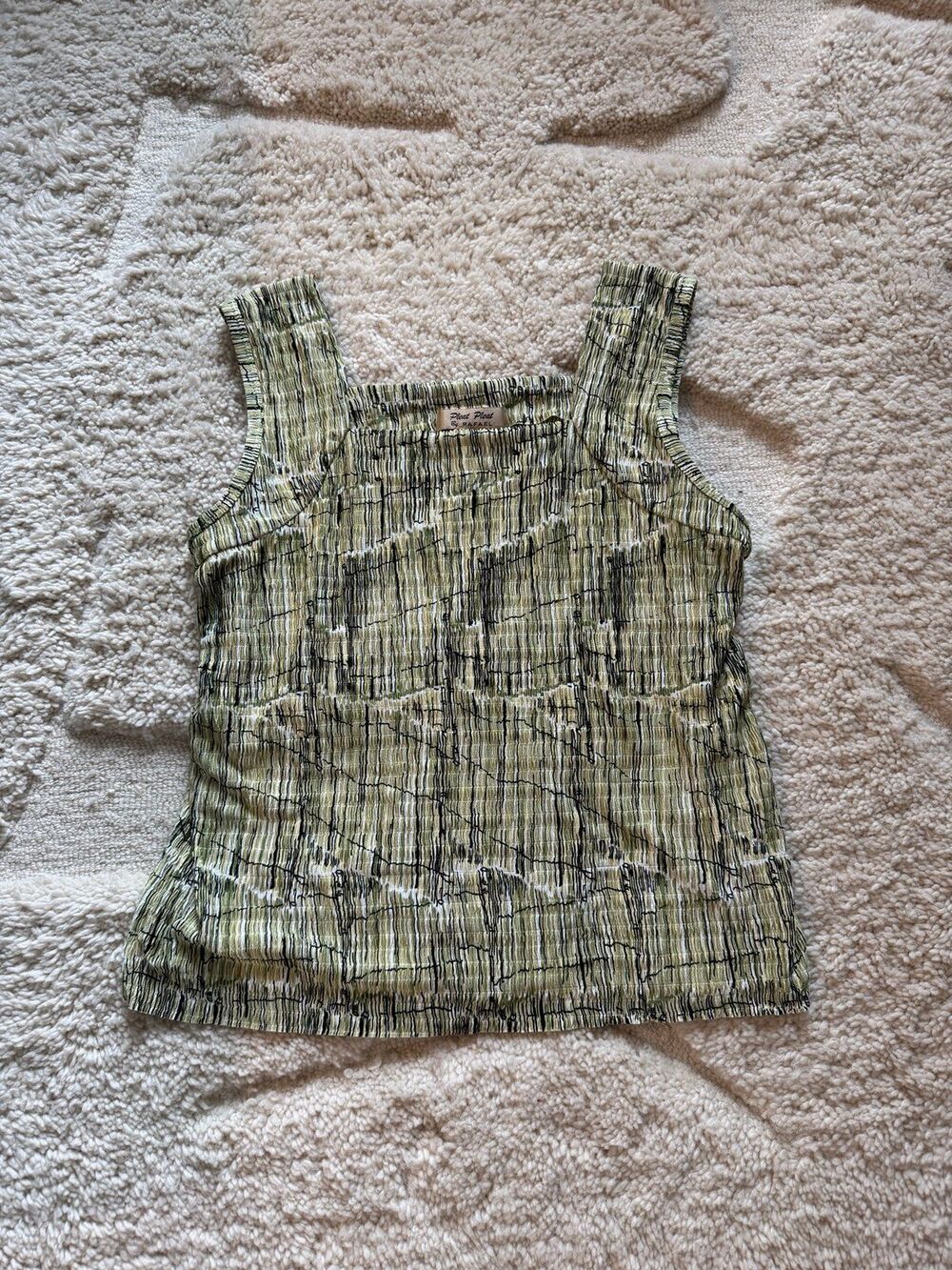 Vintage Y2K Pleat Pleat by Rafael Crinkle Tank Top Olive Green Abstract Square N